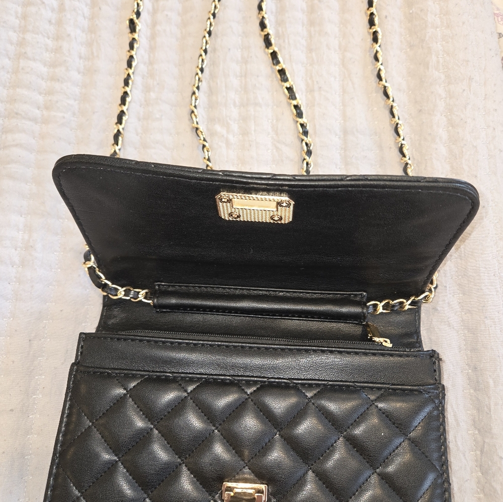 Purse - Picture 3 of 3